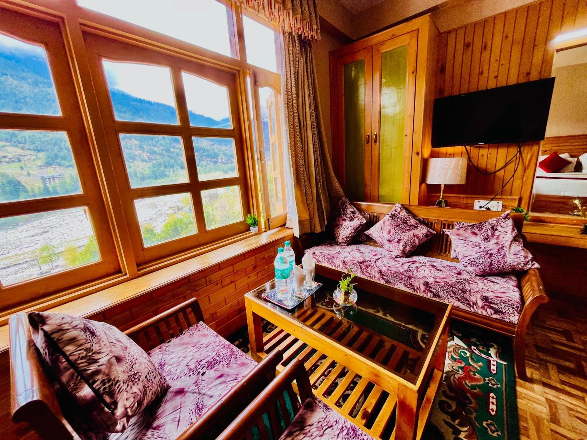 Hotel Hollywood Manali - Scenic River & Mountain View With Premium Rooms Eksteriør bilde