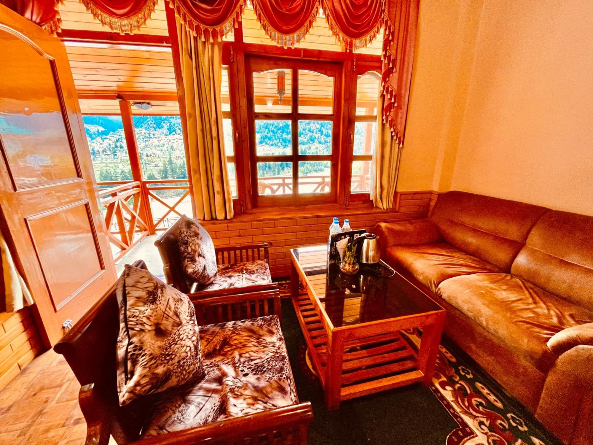 Hotel Hollywood Manali - Scenic River & Mountain View With Premium Rooms Eksteriør bilde