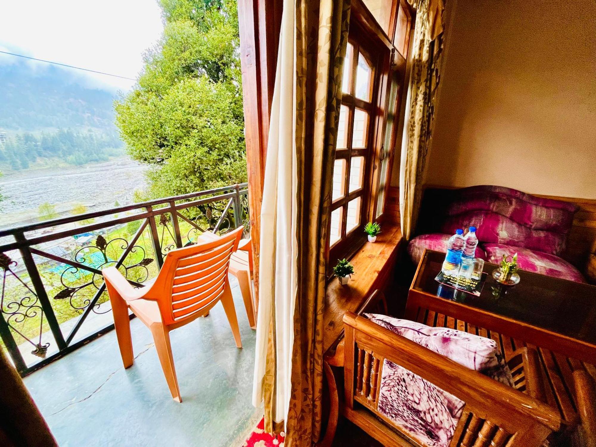 Hotel Hollywood Manali - Scenic River & Mountain View With Premium Rooms Eksteriør bilde