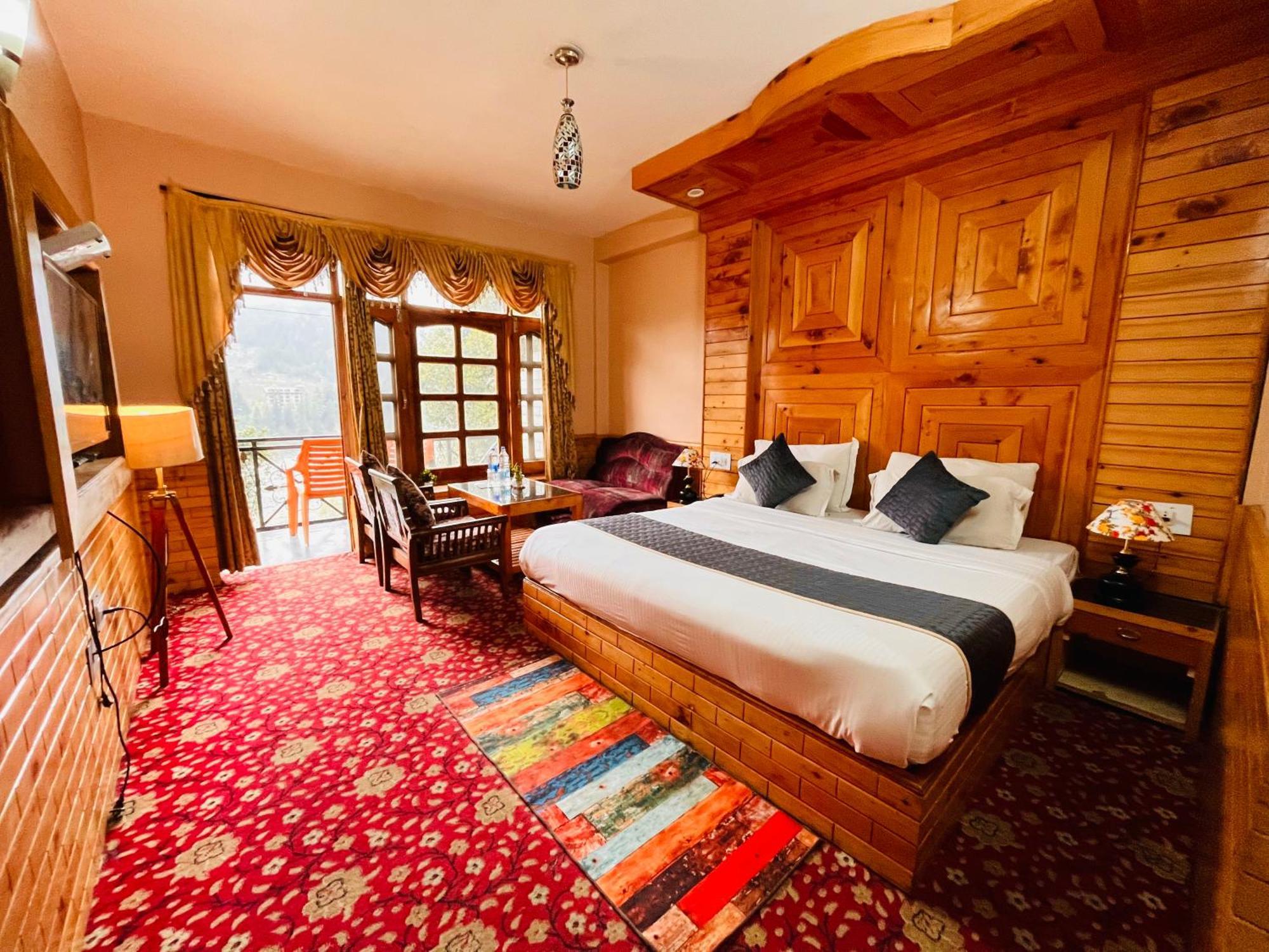 Hotel Hollywood Manali - Scenic River & Mountain View With Premium Rooms Eksteriør bilde