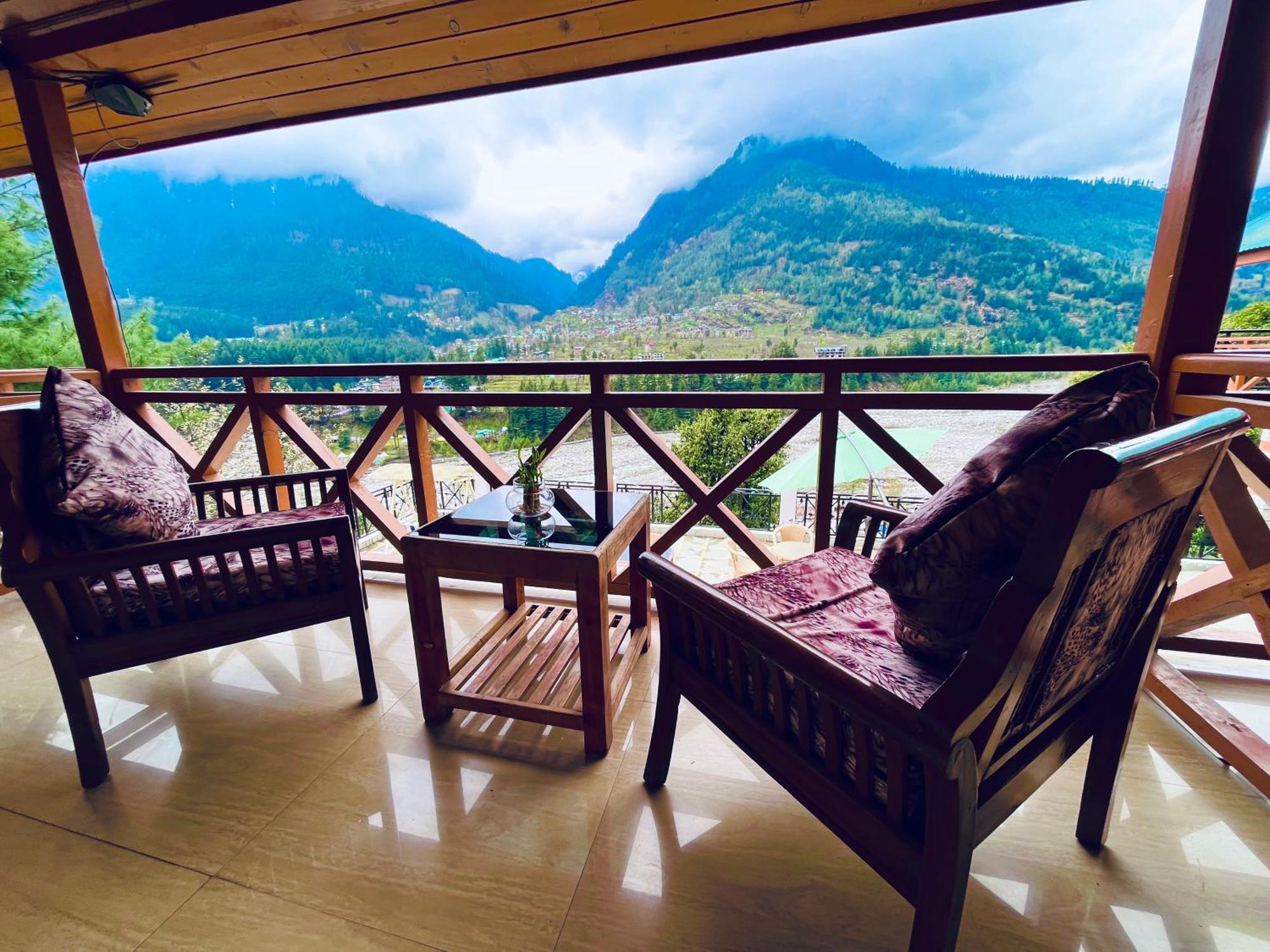 Hotel Hollywood Manali - Scenic River & Mountain View With Premium Rooms Eksteriør bilde